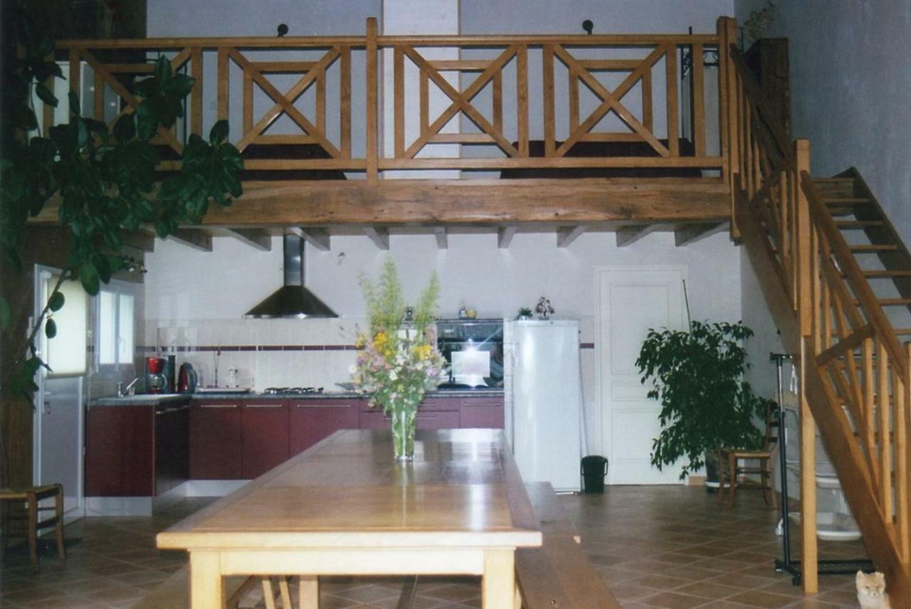 Gite Le Logis Mouchamps Buitenkant foto
