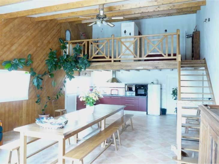 Gite Le Logis Mouchamps Buitenkant foto